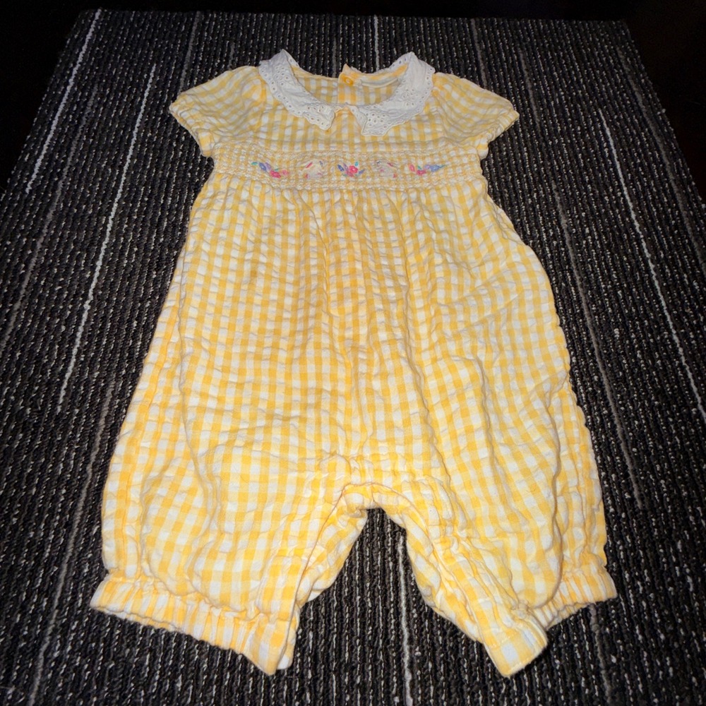 JoJo Maman Bebe Girl Yellow Gingham Smocked Romper 6-12M NWOT